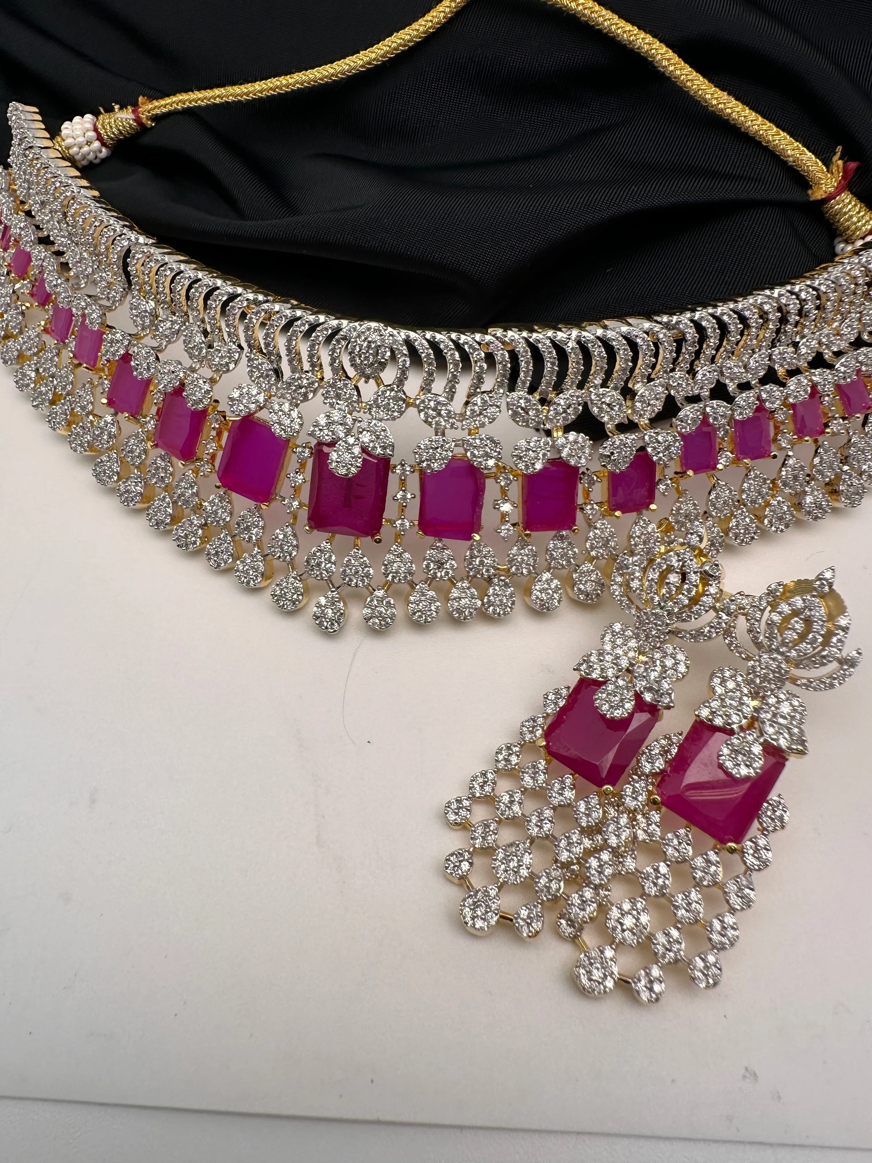 AD Color Stone Choker