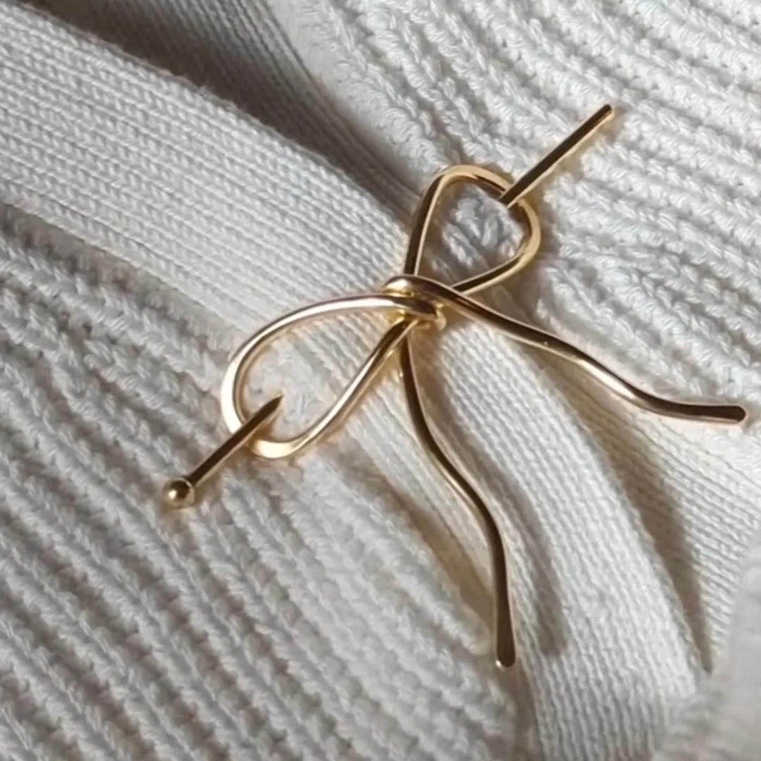 Bow Hairpin