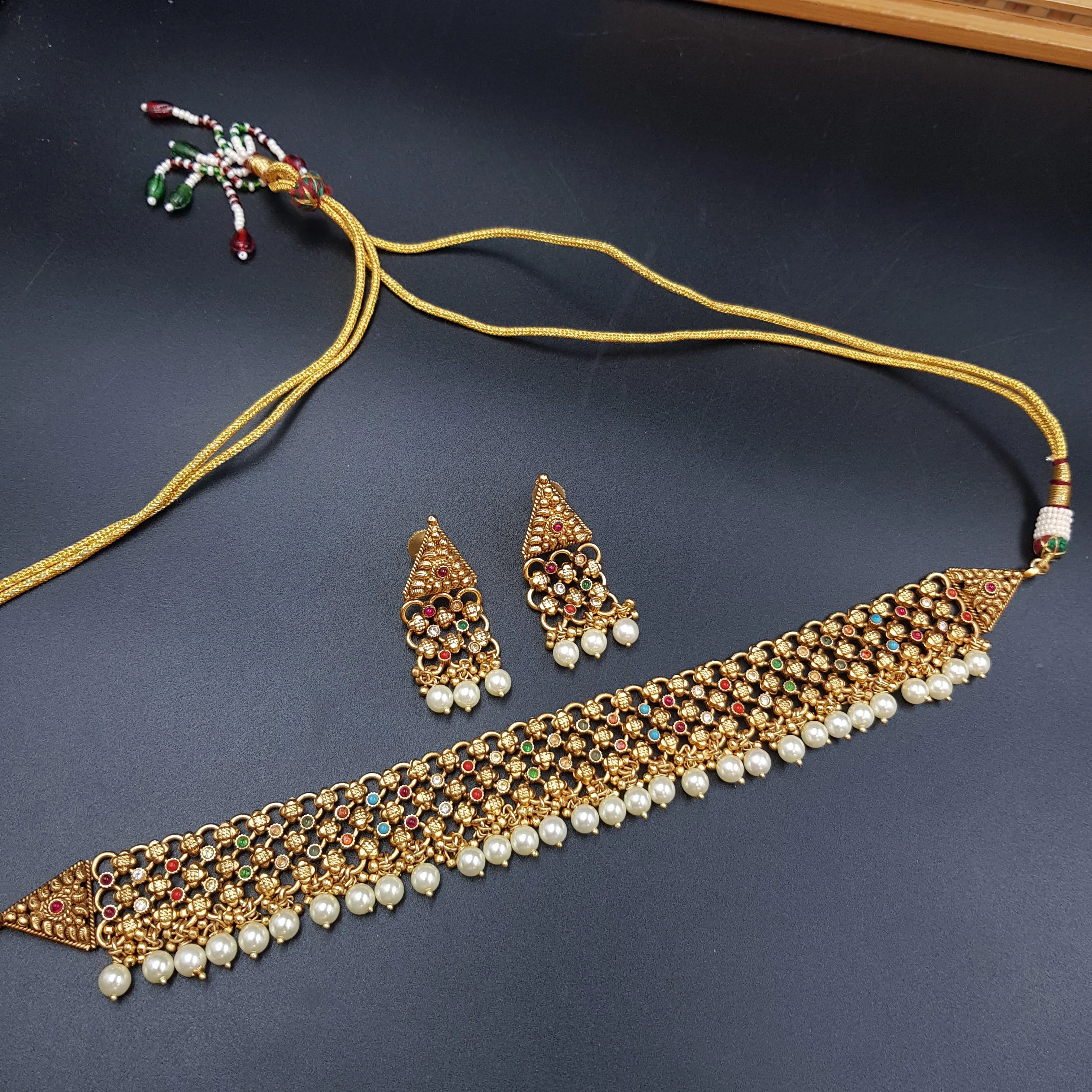 Choker Antique Necklace Set 3618-28