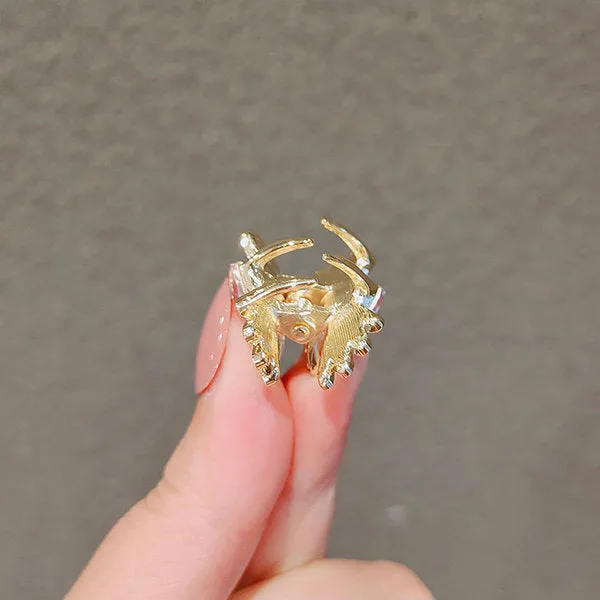 Cute Wings Inspired Hairpin