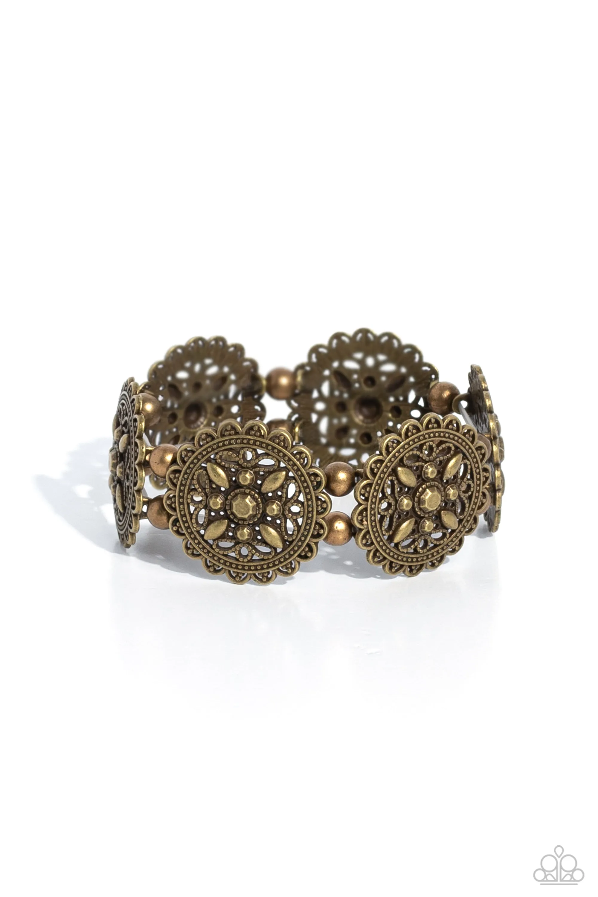 Leave of Lace - Brass Paparazzi Accessories