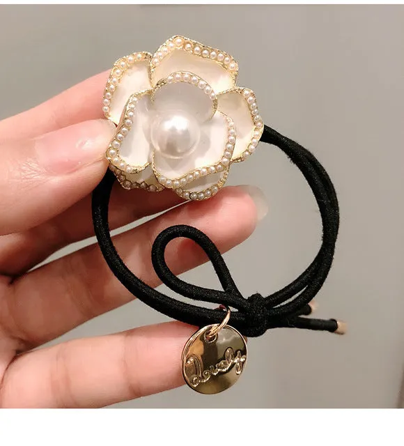 Luxury Black simple love ball head elegant hair rope retro glass crystal peach heart fold large intestine hair ring