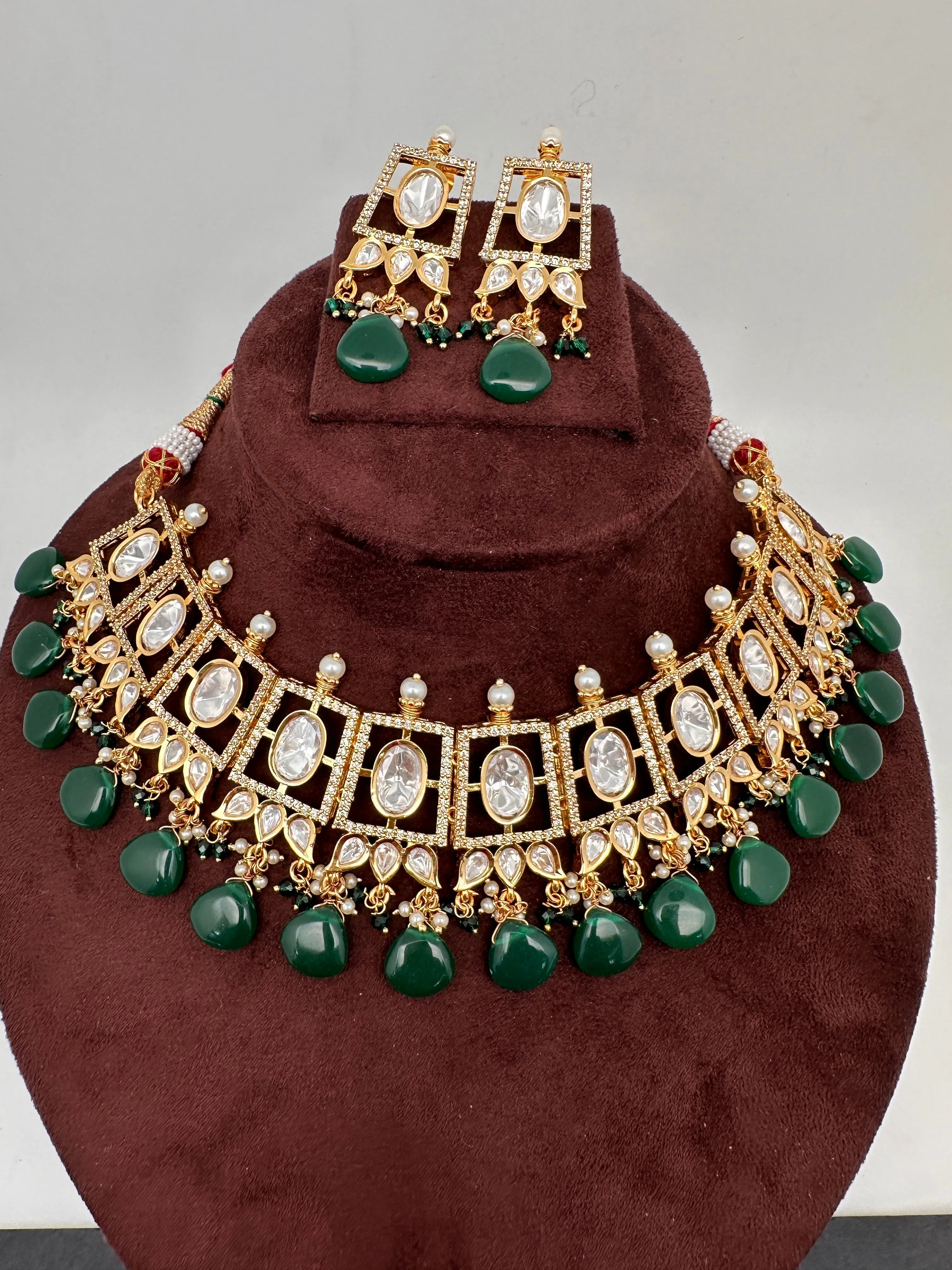 Moissanite Green Choker