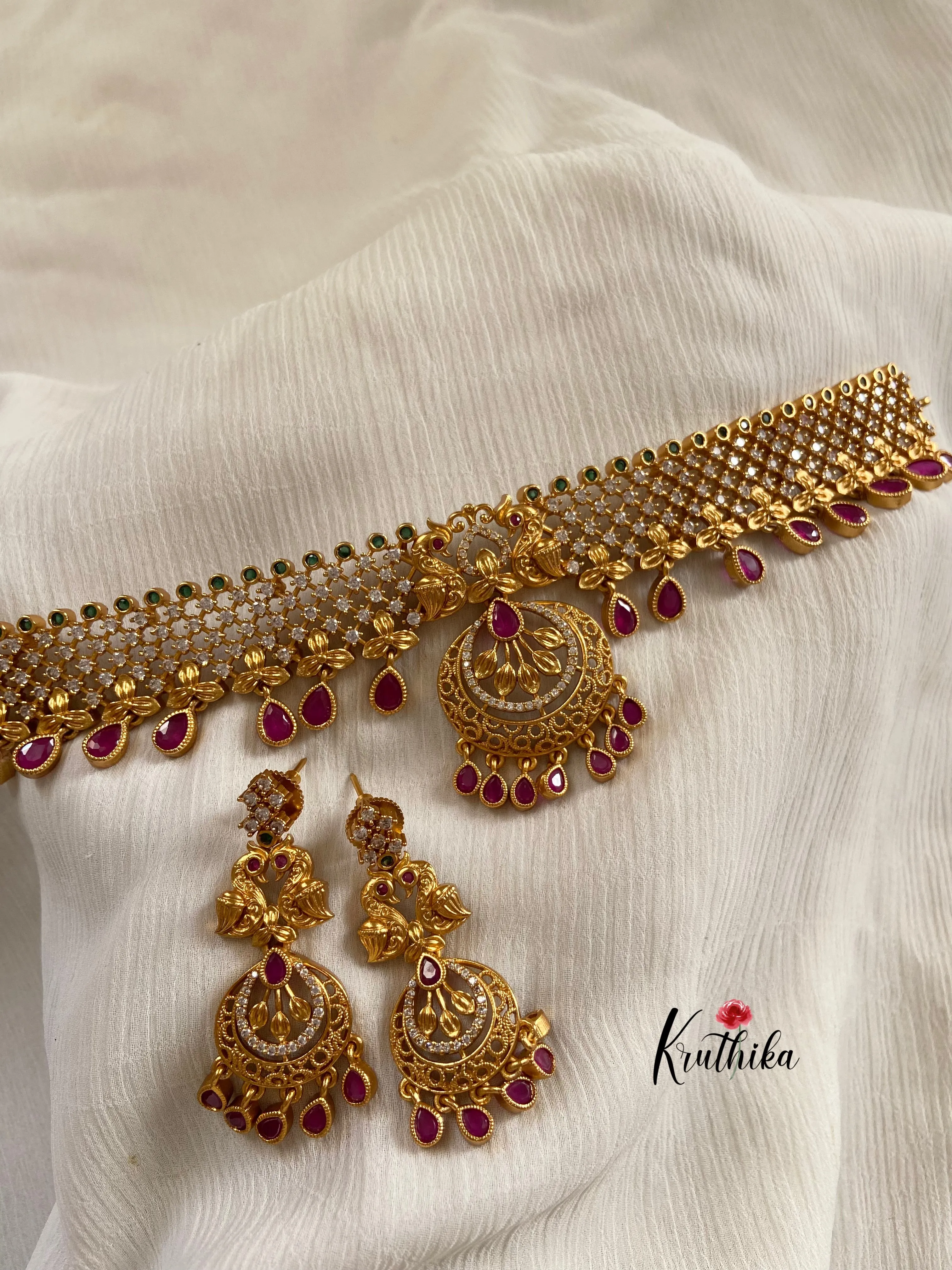 Simple AD cutwork peacock choker with Kemp drops NC457