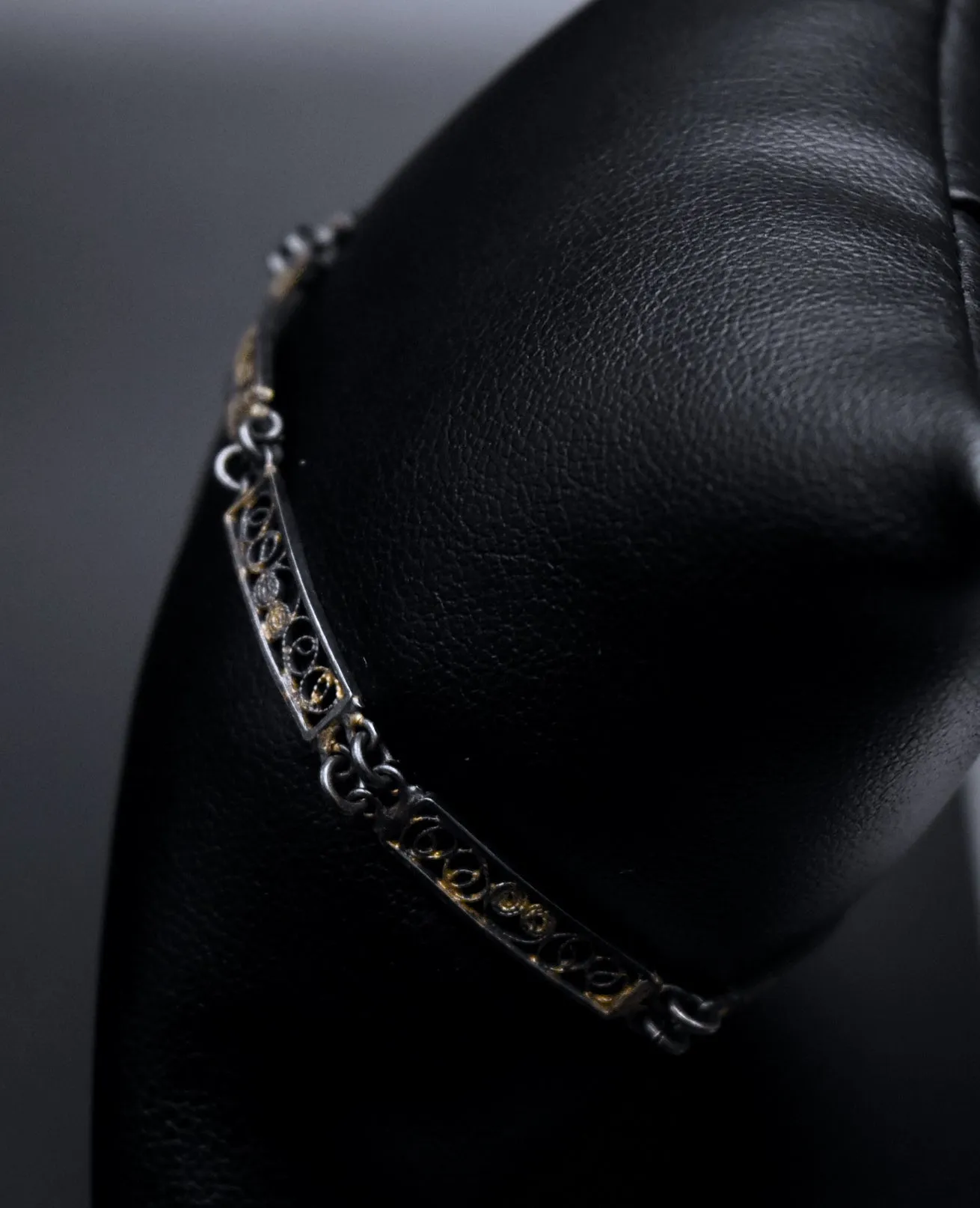 Vintage Gold Tone Filigree Panel Bracelet